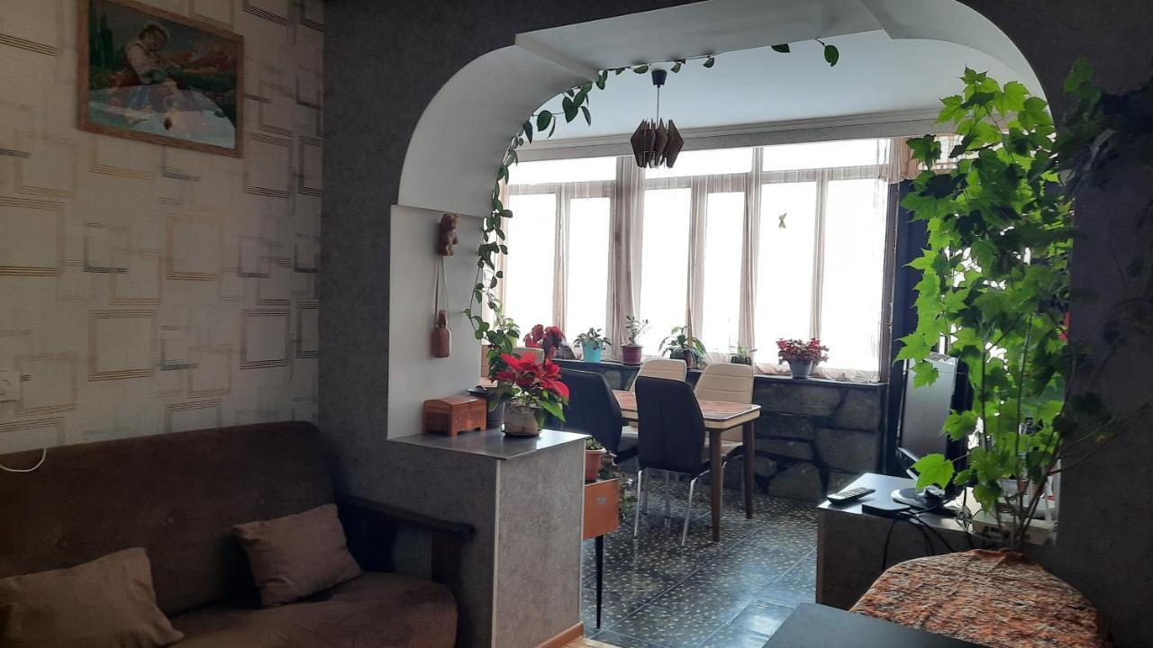 Gio-Nika Hotel Kazbegi Kültér fotó